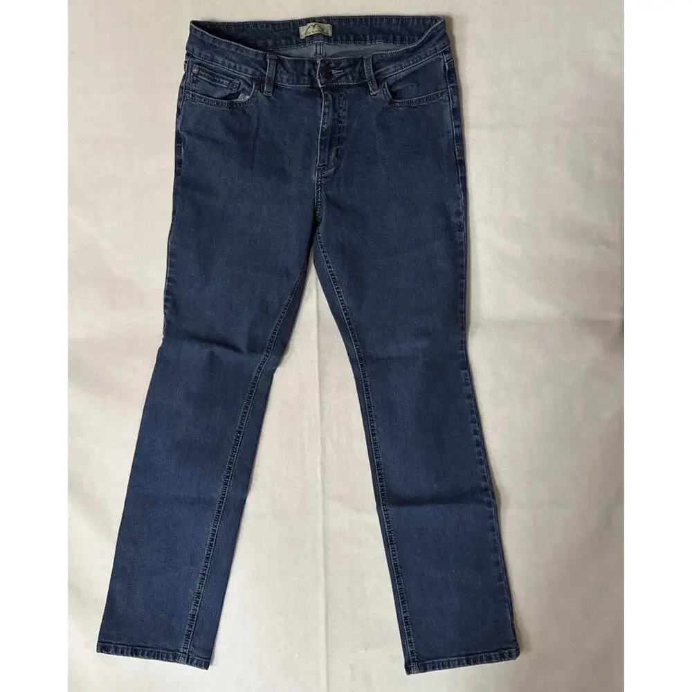 2 Blue Mountain Women's Relaxed Fit 5 Pocket Straight Leg Jeans Size 12